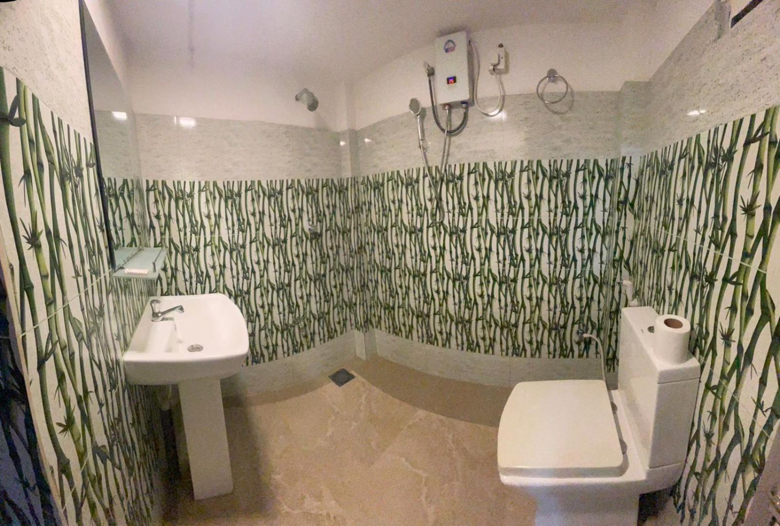 Lake Classical Guest House Kandy Exterior foto